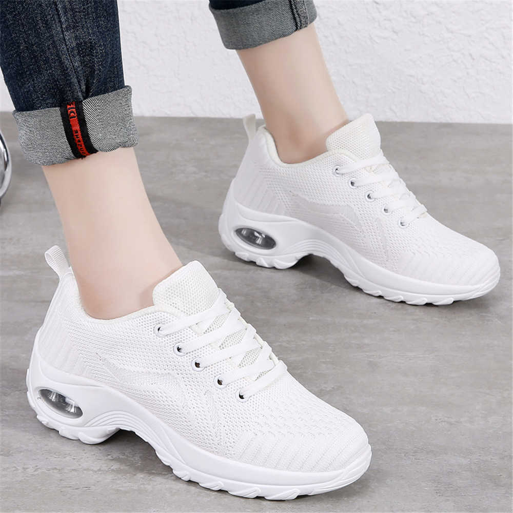 Sewing Technology - Sneakers da Donna di Marca Sportiva