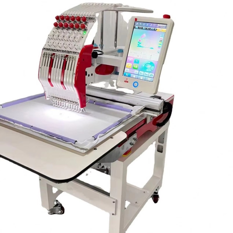 Sewing Machine In Textile Industry - Macchina da Ricamo Computerizzata ad Alta