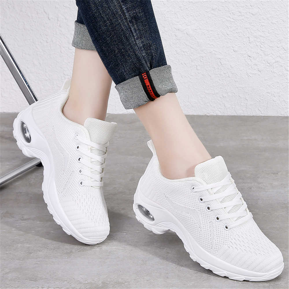 Sneakers da Donna di Marca Spo - Sewing Technology recensione e prezzo