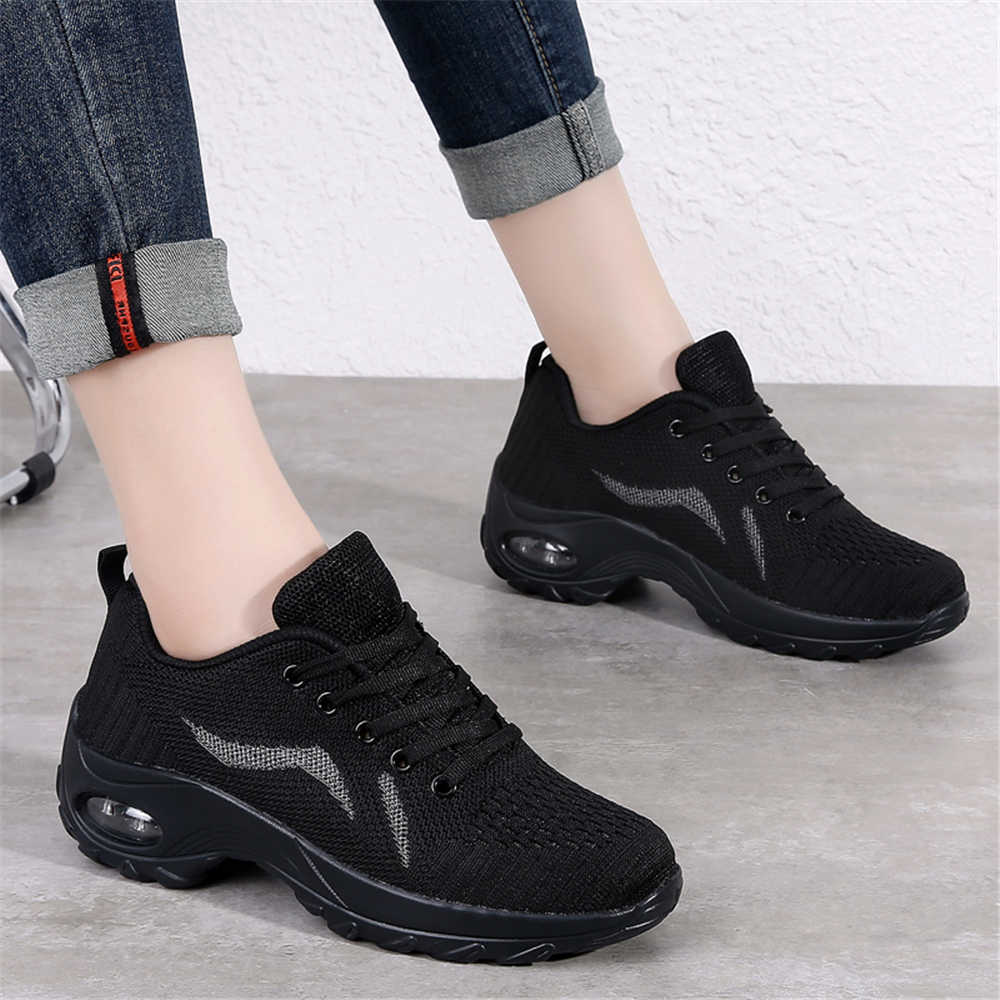 Sneakers da Donna di Marca Spo - Sewing Technology recensione e prezzo