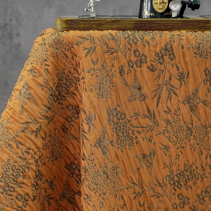 Tessuto Jacquard con Motivo a  - Sewing Fabric recensione e prezzo